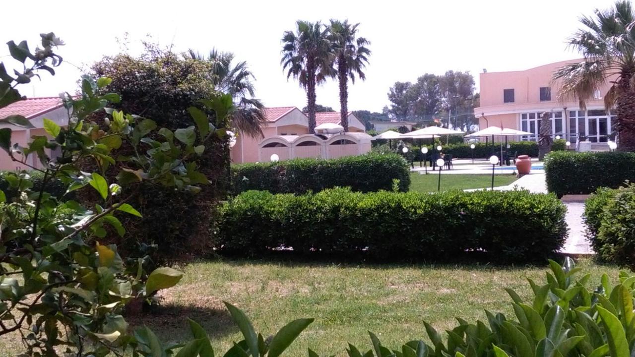 Hotel Minerva Brindisi Exterior foto
