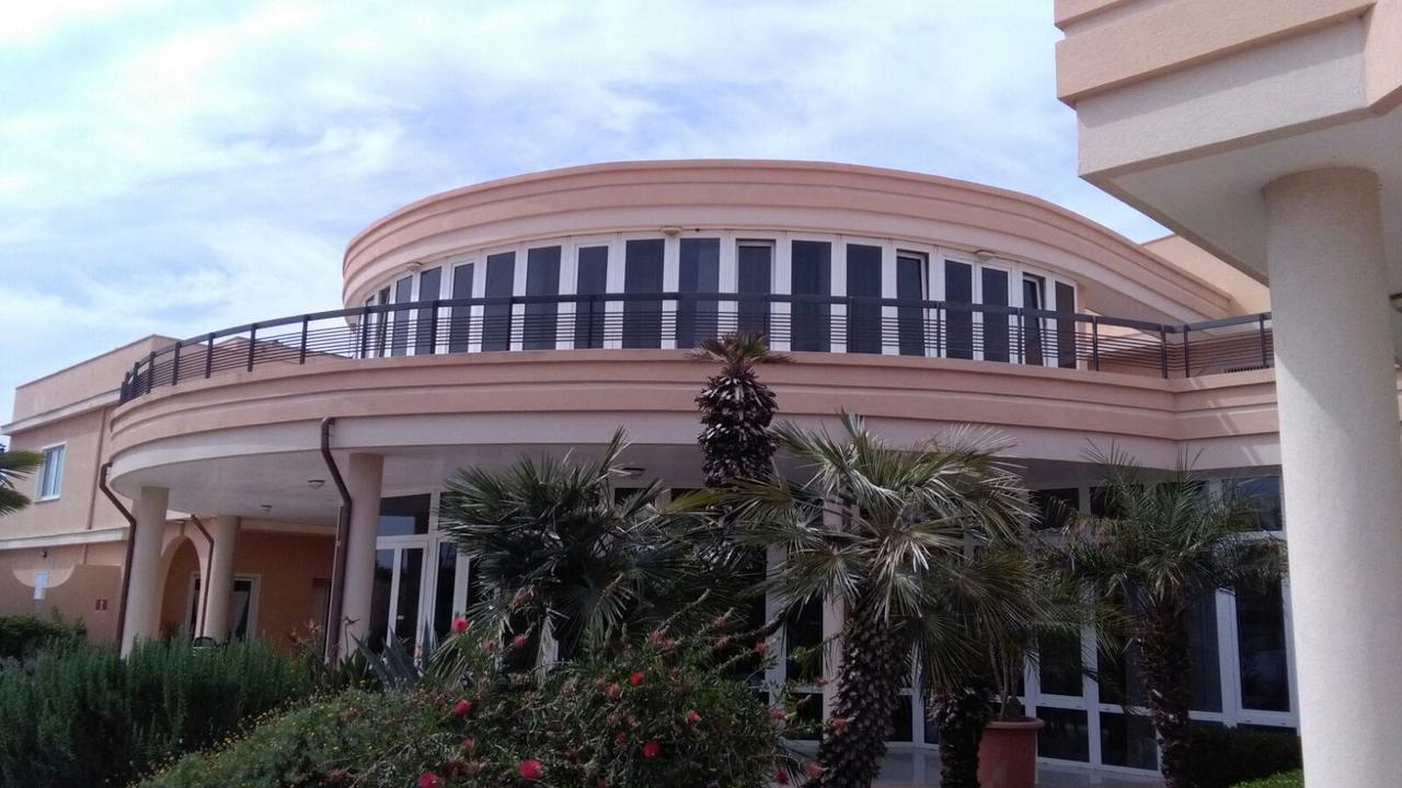 Hotel Minerva Brindisi Exterior foto