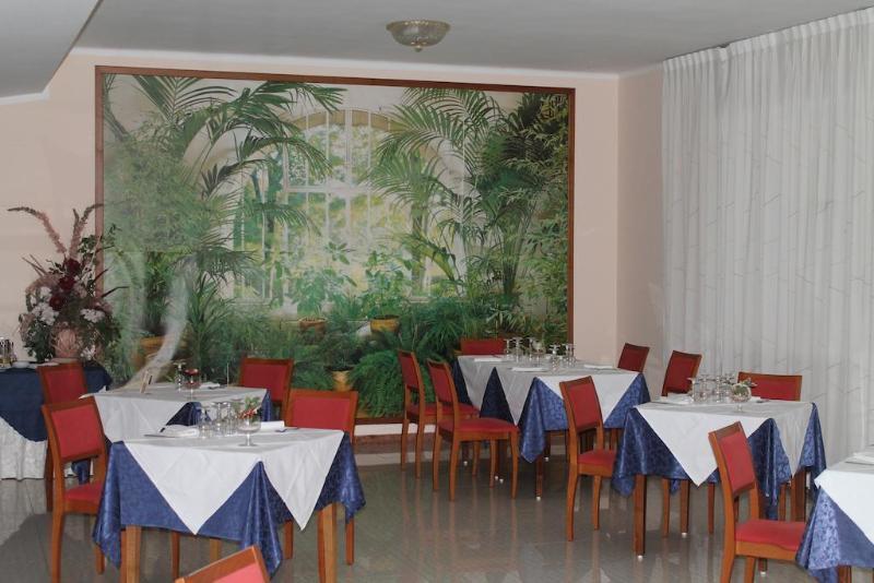 Hotel Minerva Brindisi Exterior foto