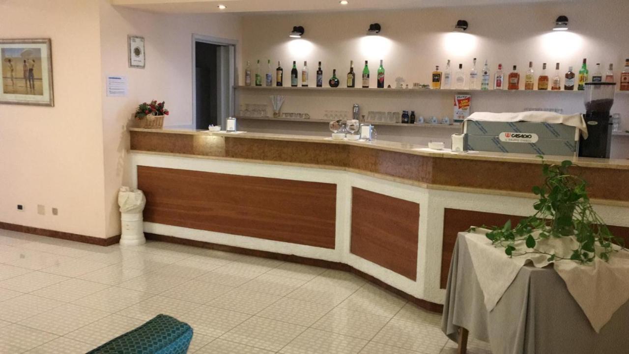 Hotel Minerva Brindisi Exterior foto